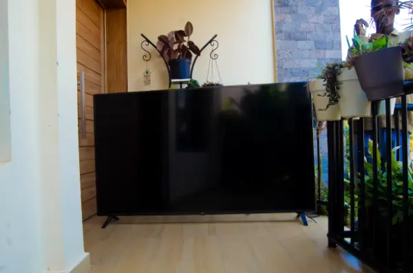 LG TELEVISION FOR SALE - Image 3